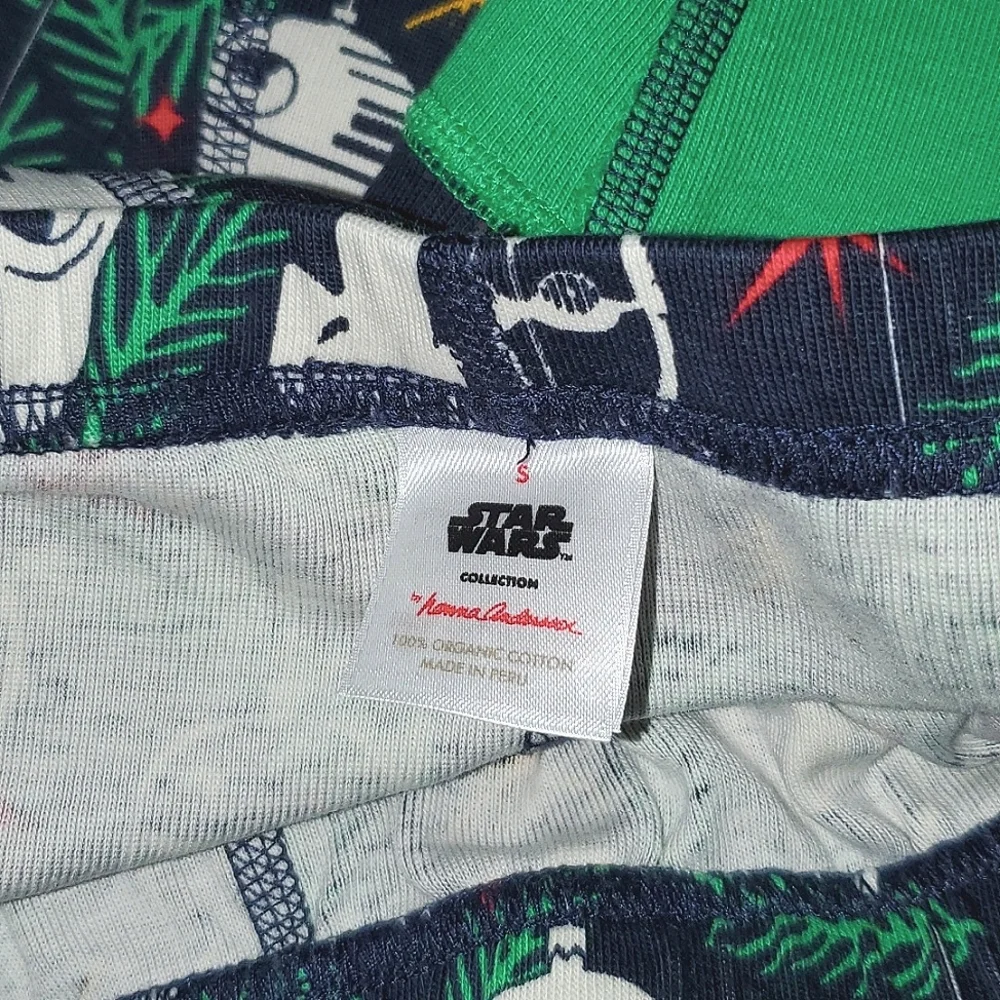 STAR WARS Holiday Long John Pajama Set Kids Size S-M (READ)